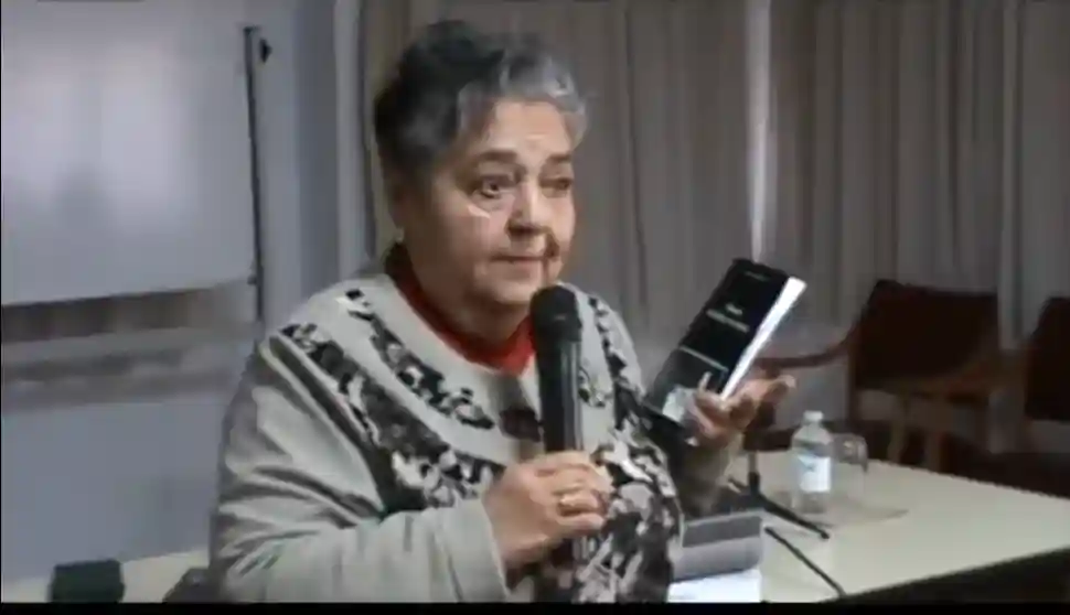 Isabel Martínez Miralles Confianza